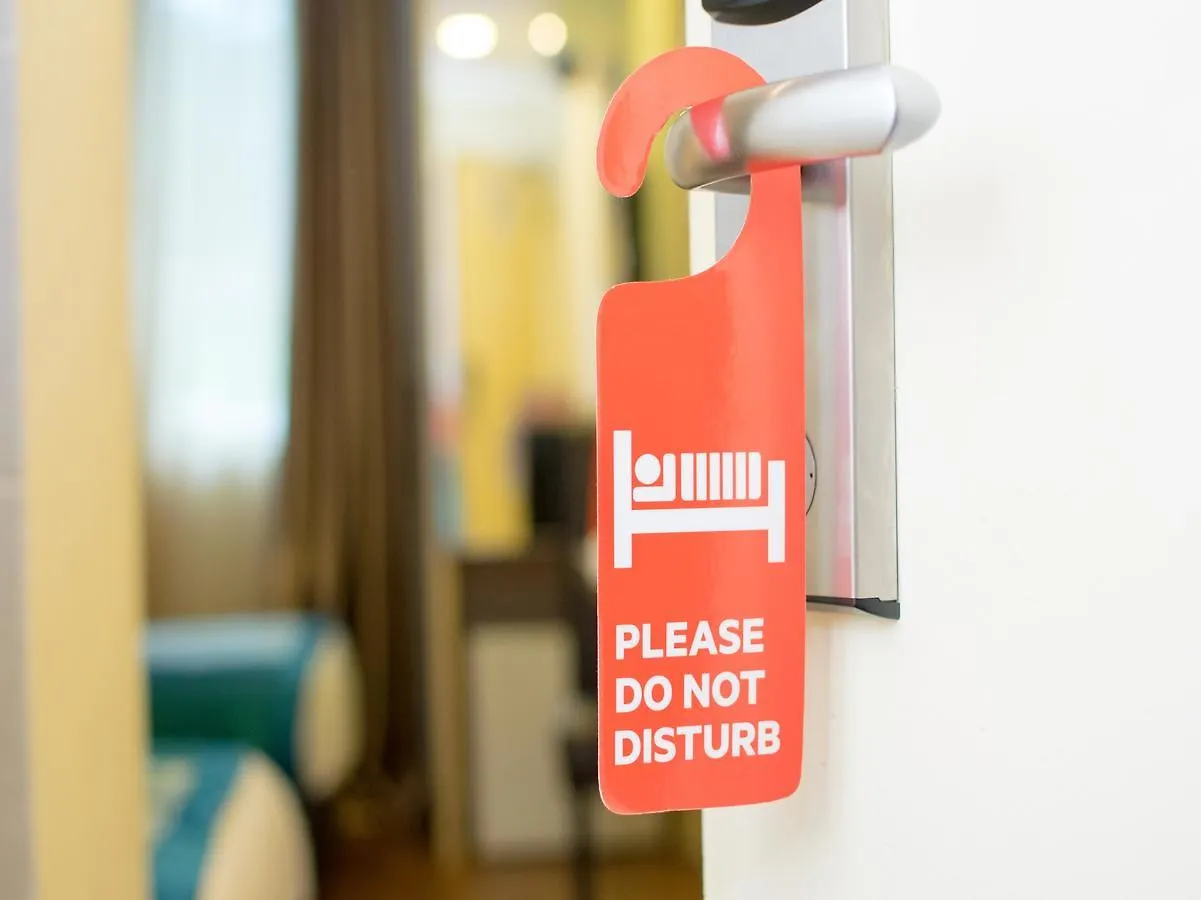 Oyo 114 Sandpiper Hotel Kuala Lumpur